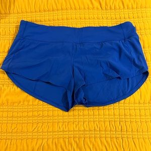 Lululemon 2.5” shorts